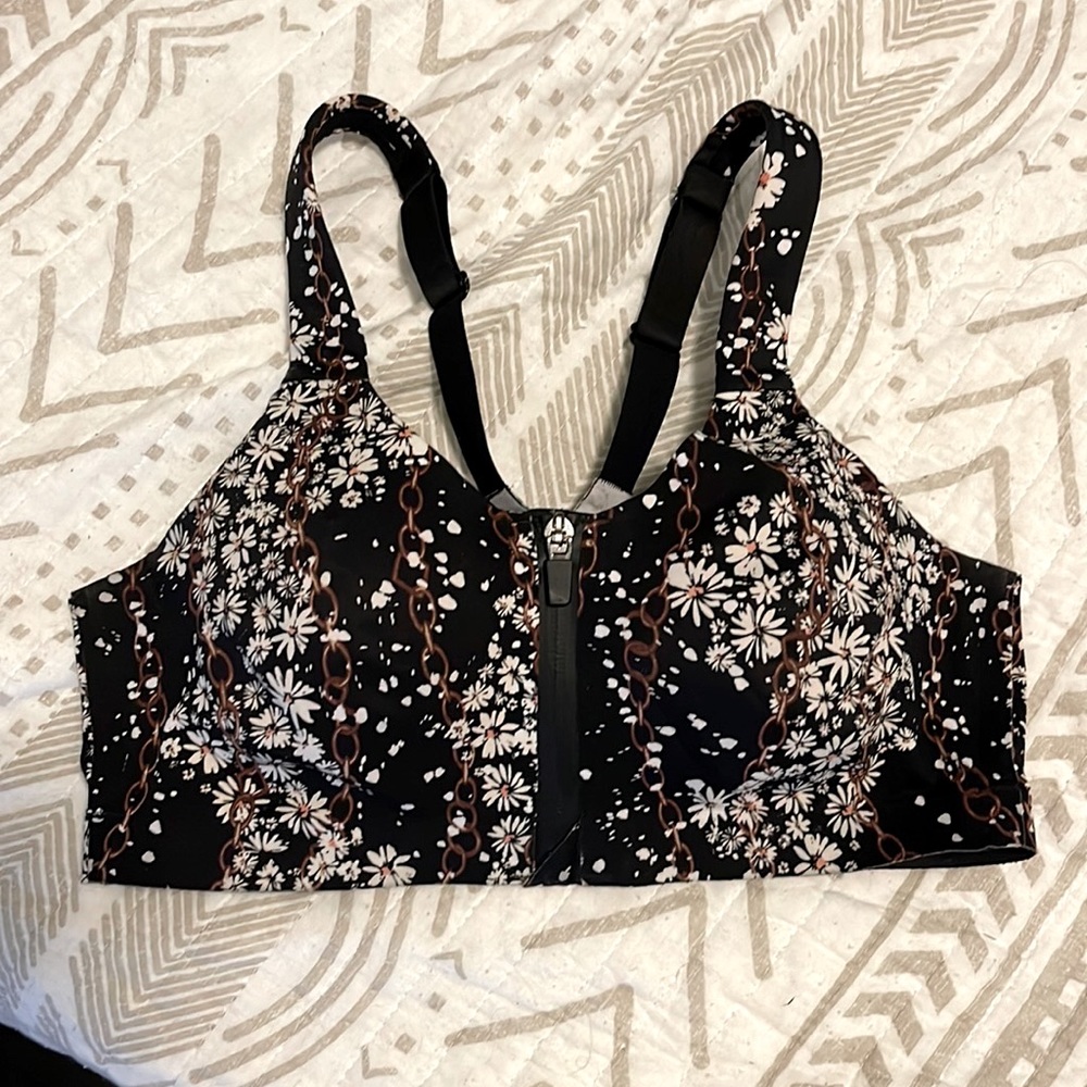 VICTORIA'S SECRET Knockout High Impact Front-Close Sport Bra